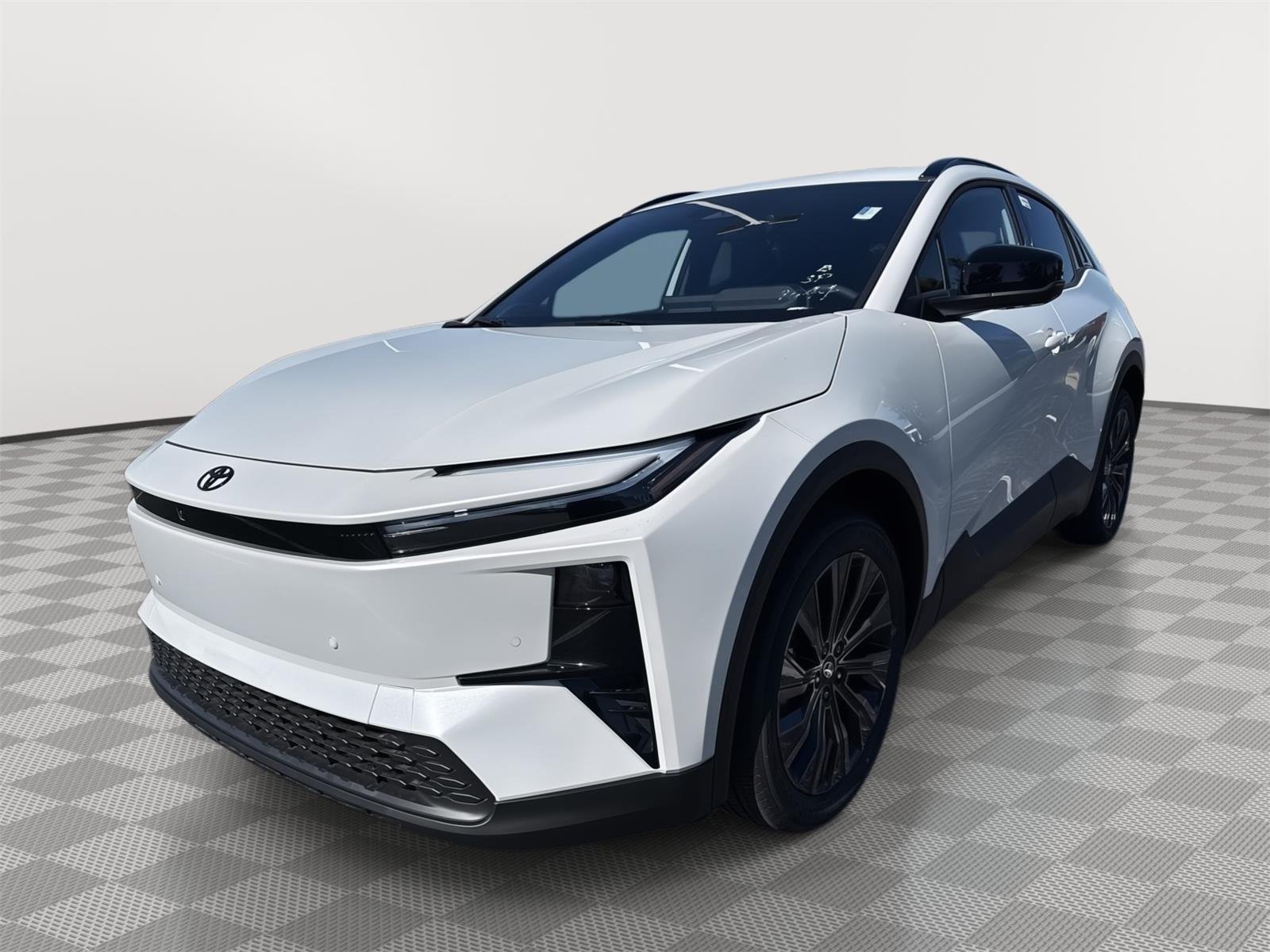 New 2026 Wind Chill Pearl <sup>1</sup> Toyota  XSE image 10