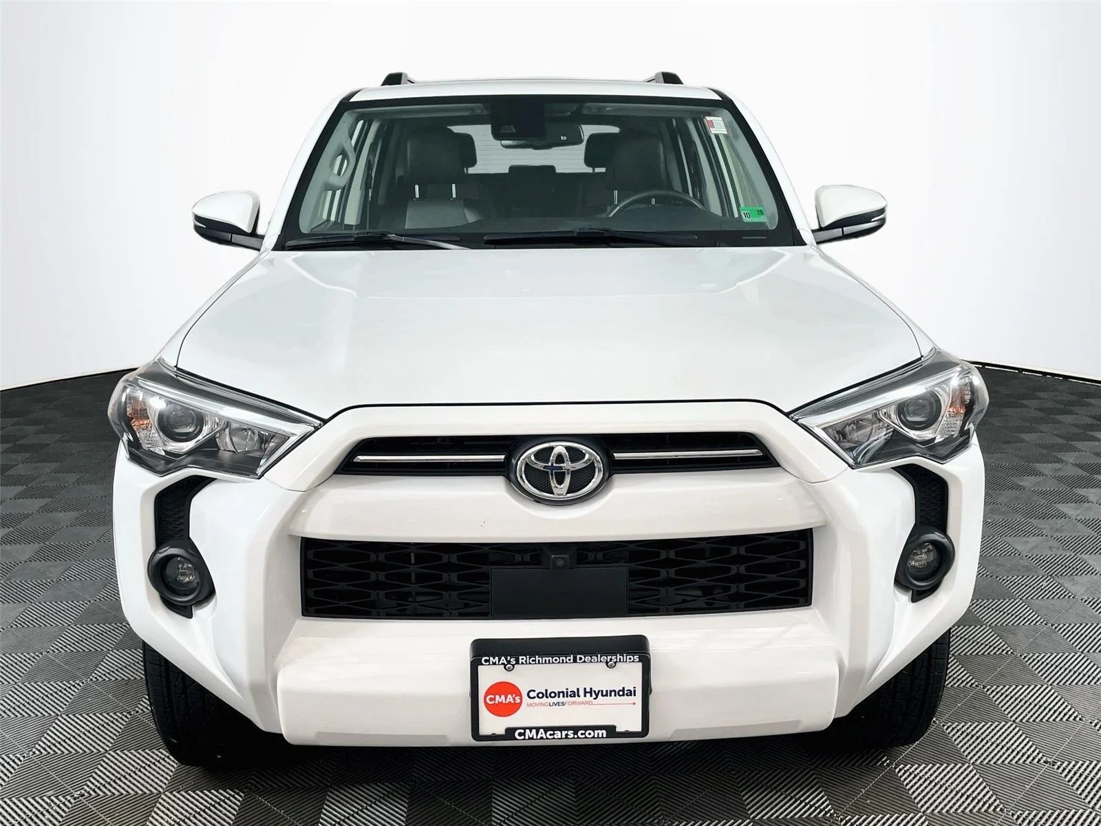 Used 2023 Ice Cap Toyota SR5 Premium image 2
