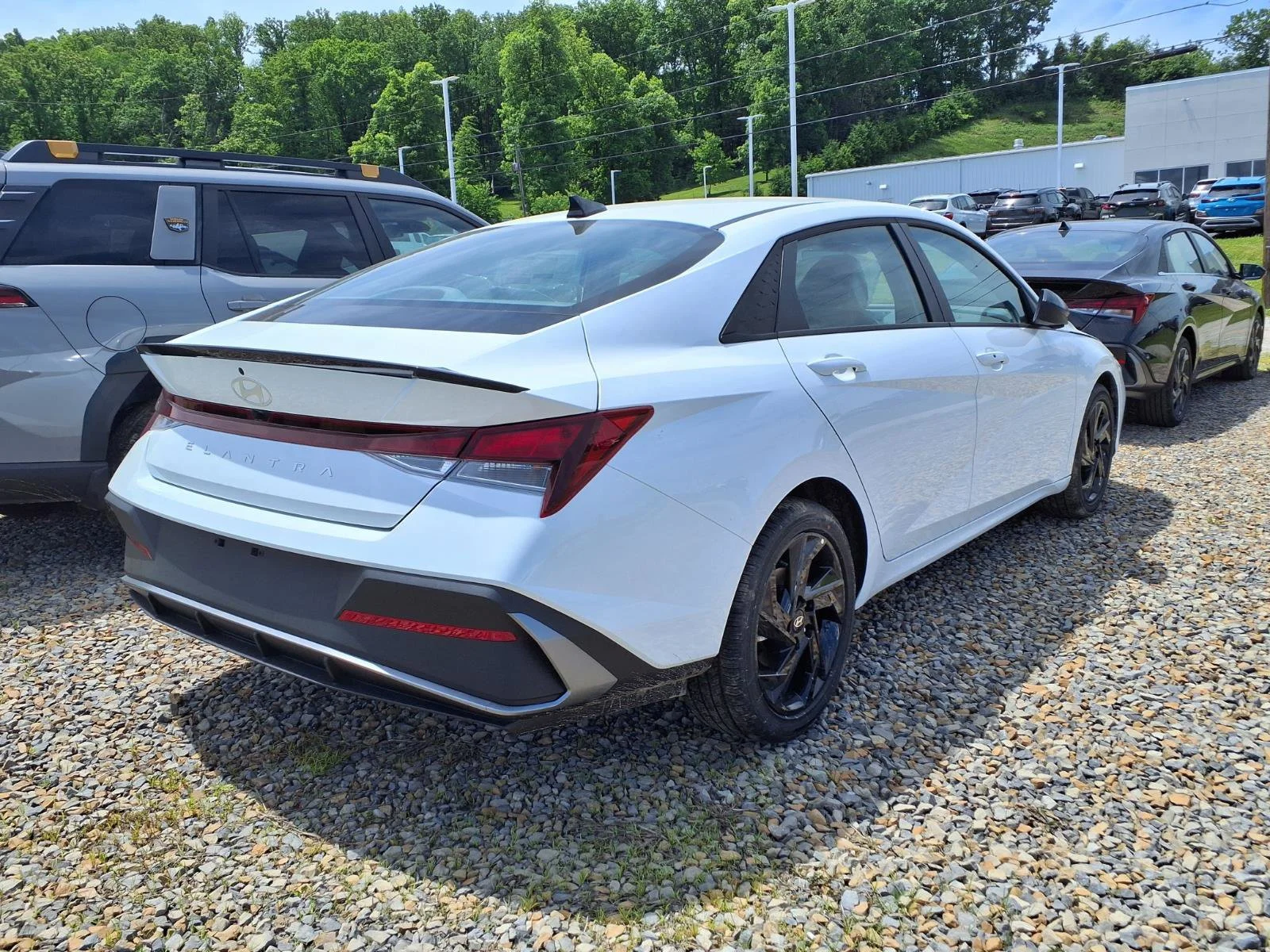 New 2026 Serenity White Hyundai SEL Sport image 4