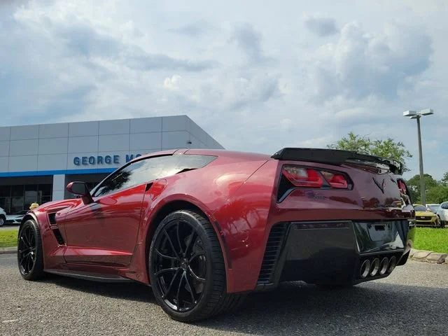 2017 Chevrolet Corvette 2LT - Photo 11