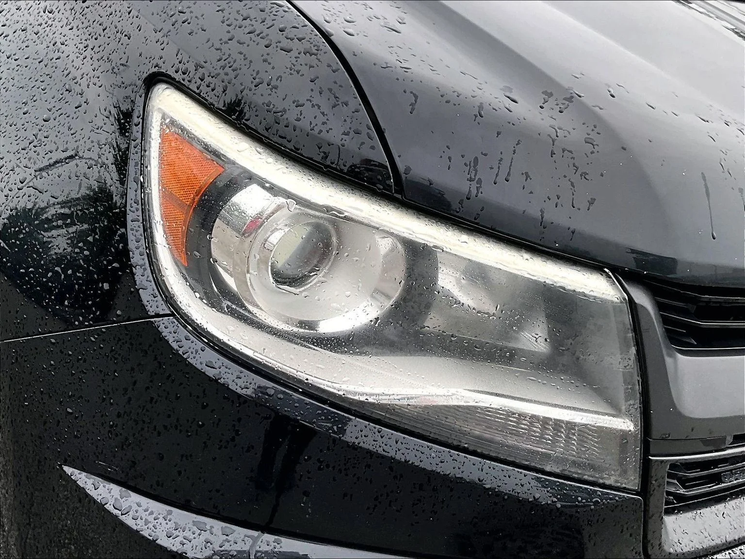 Used 2016 Black Chevrolet Z71 image 31