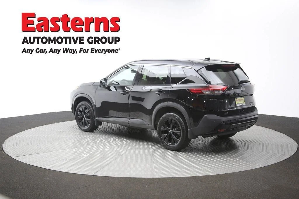Used 2023 Black Nissan SV image 67