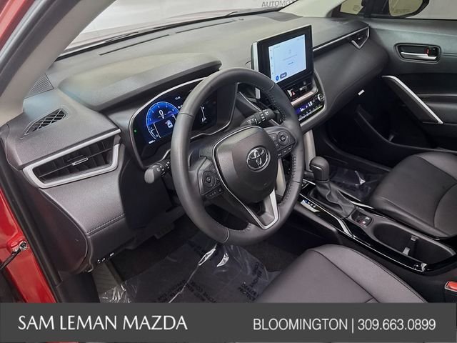 Used 2025 Red Toyota XLE image 15