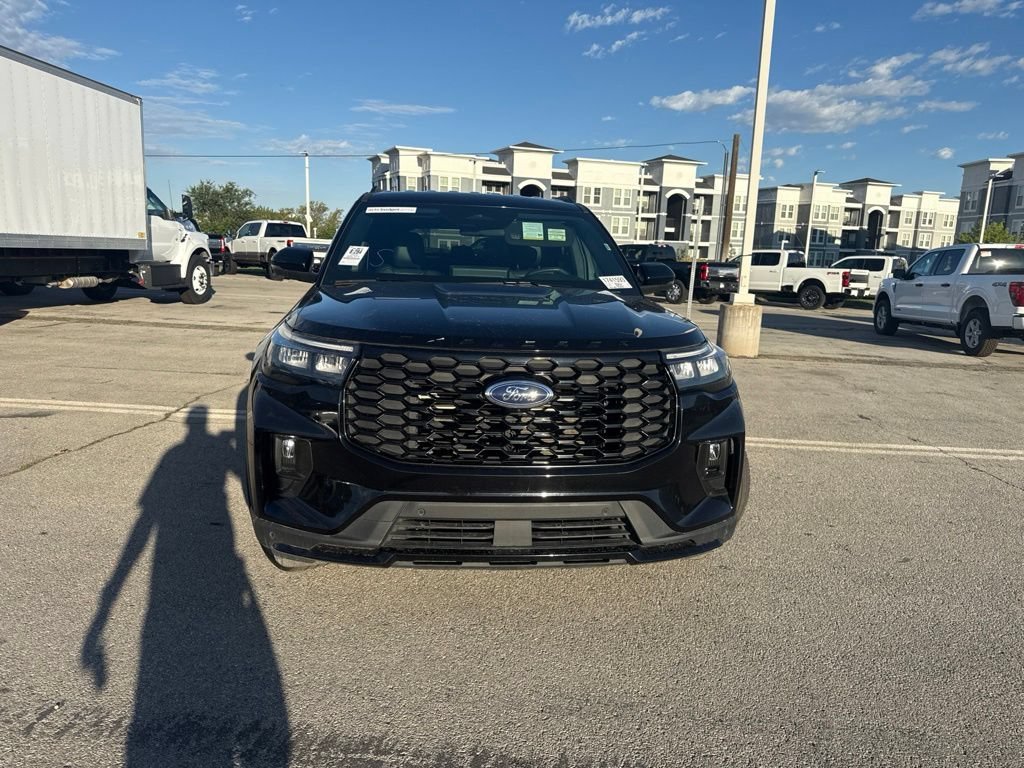 Used 2025 Black Metallic Ford ST-Line image 14