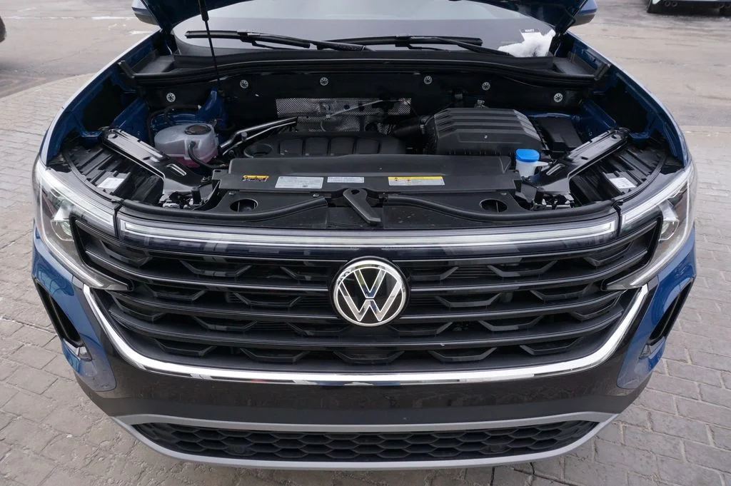 New 2026 Blue Volkswagen 2.0T SE w/Technology image 29