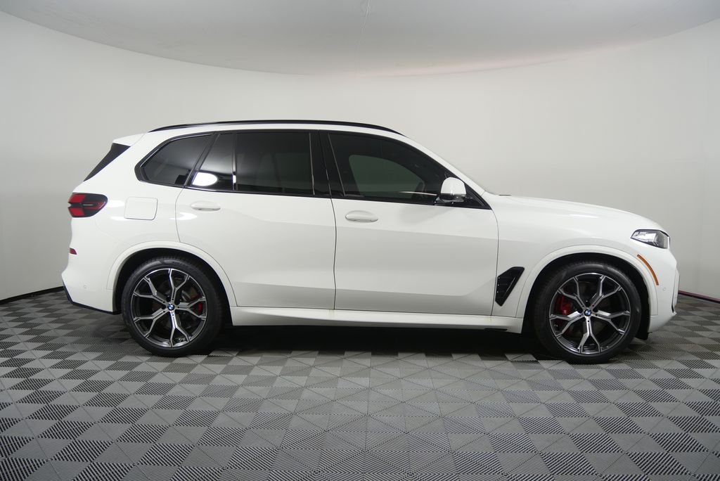 New 2026 Alpine White BMW xDrive50e image 3