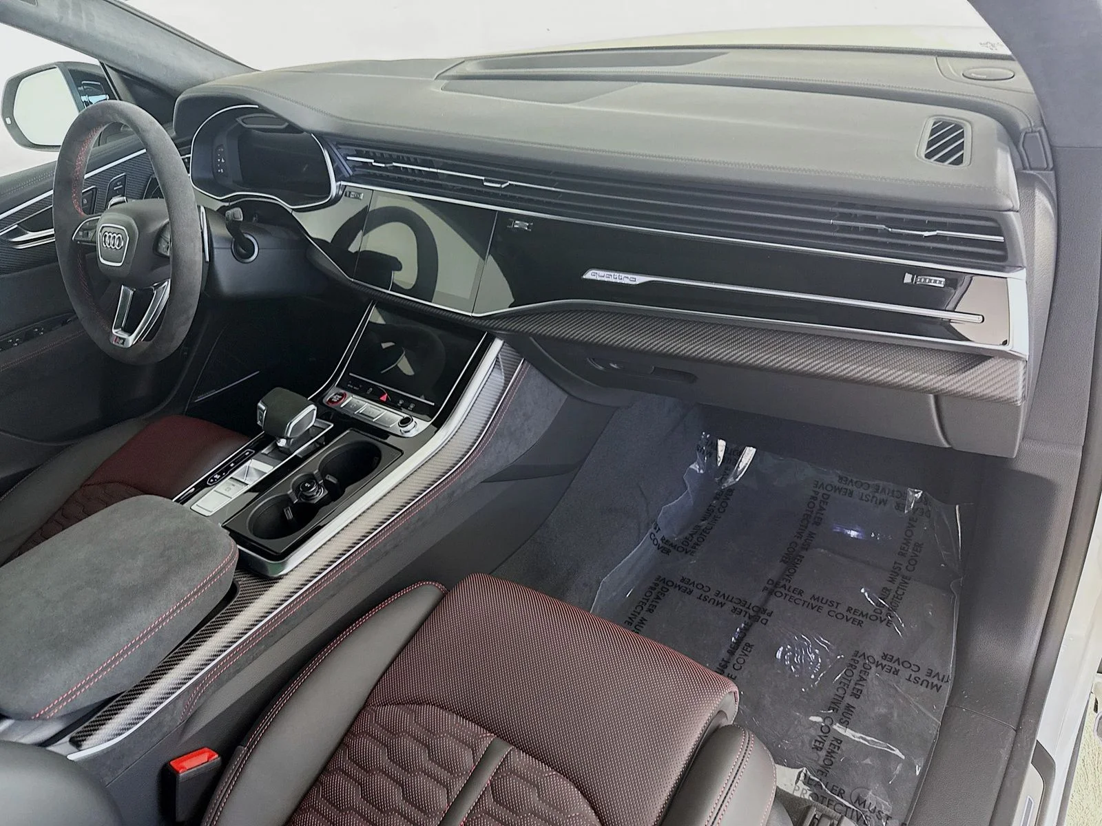 New 2025 White Audi 4.0T image 31