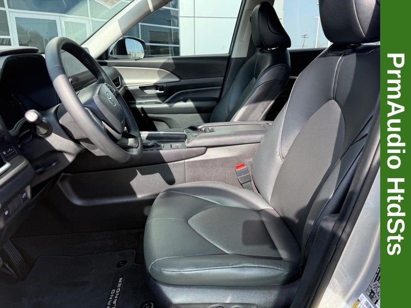 2024 Toyota Grand Highlander XLE - Photo 17