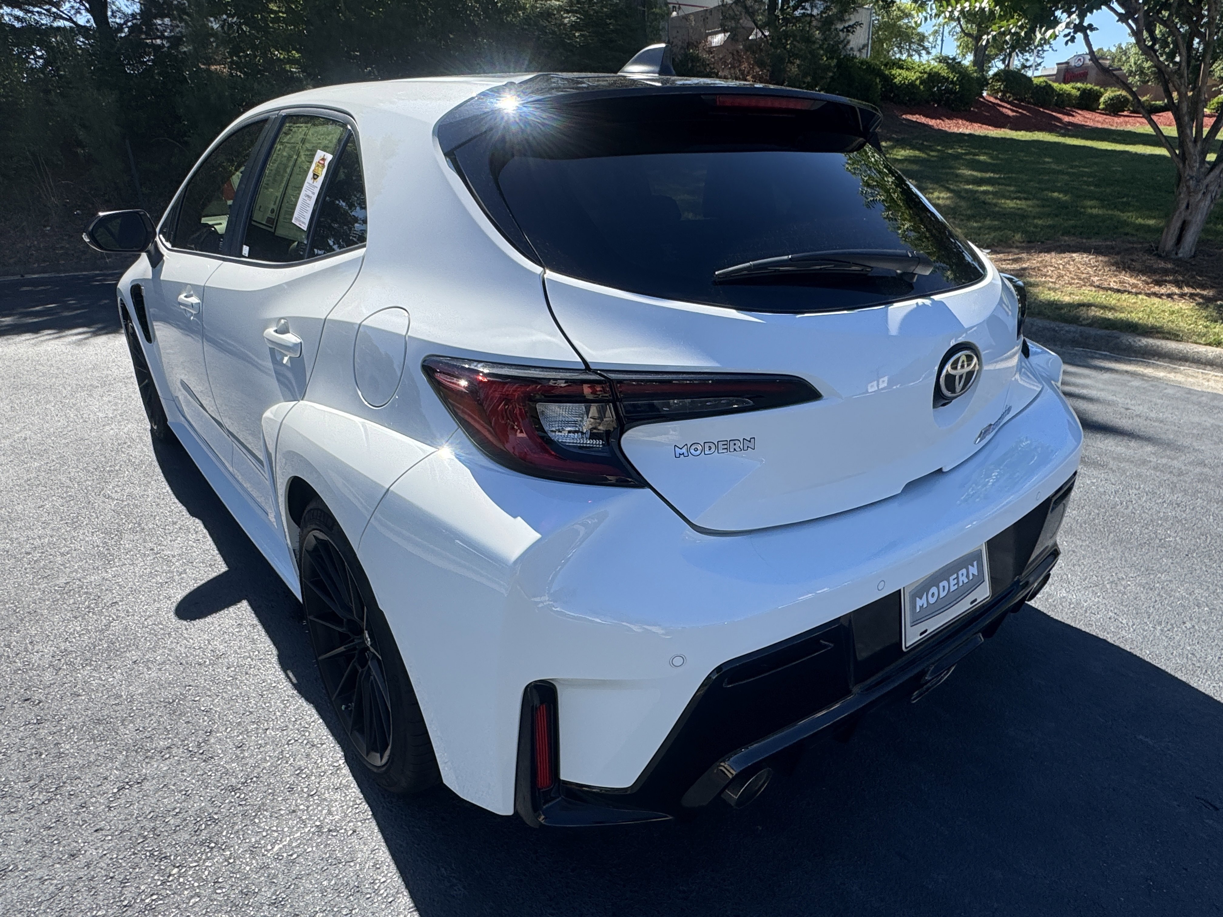 Used 2025 Ice Toyota Premium image 6