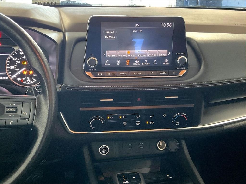 Used 2023 Gray Nissan S image 18