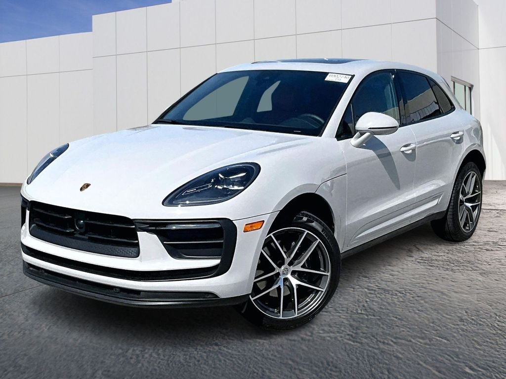 2026 Porsche Macan T's photo