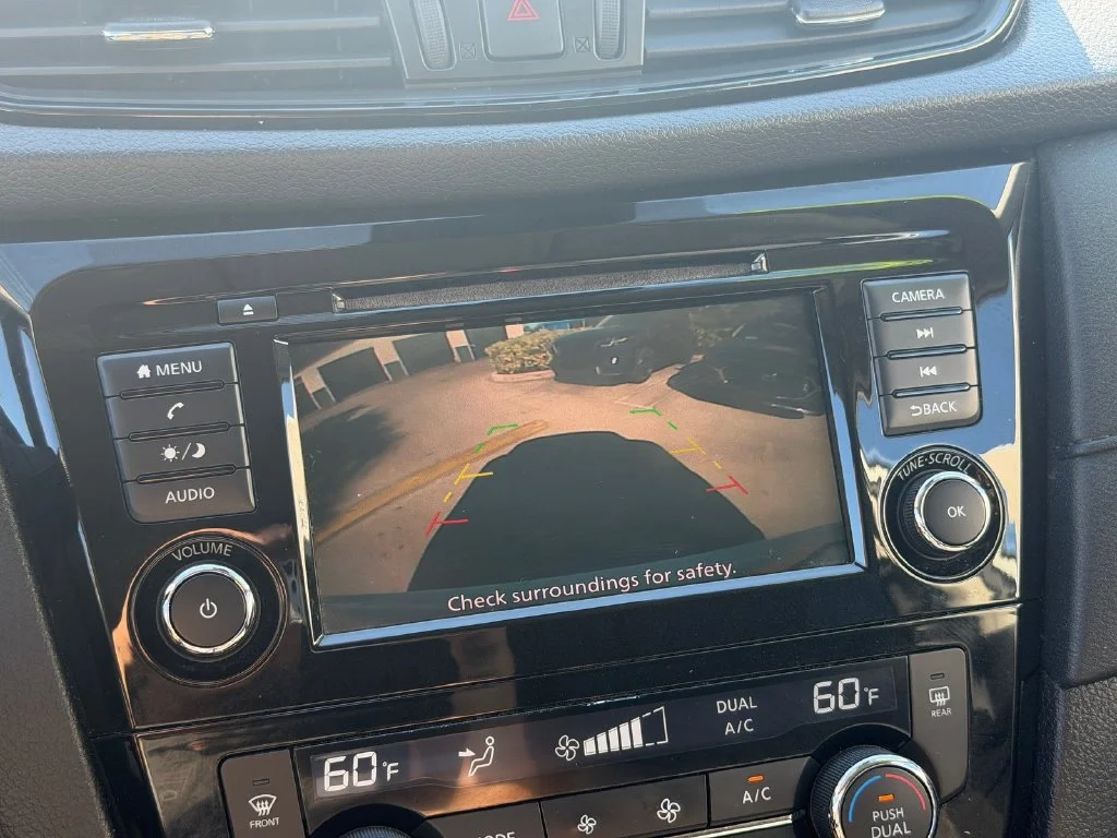 Used 2019 White Nissan SV image 25