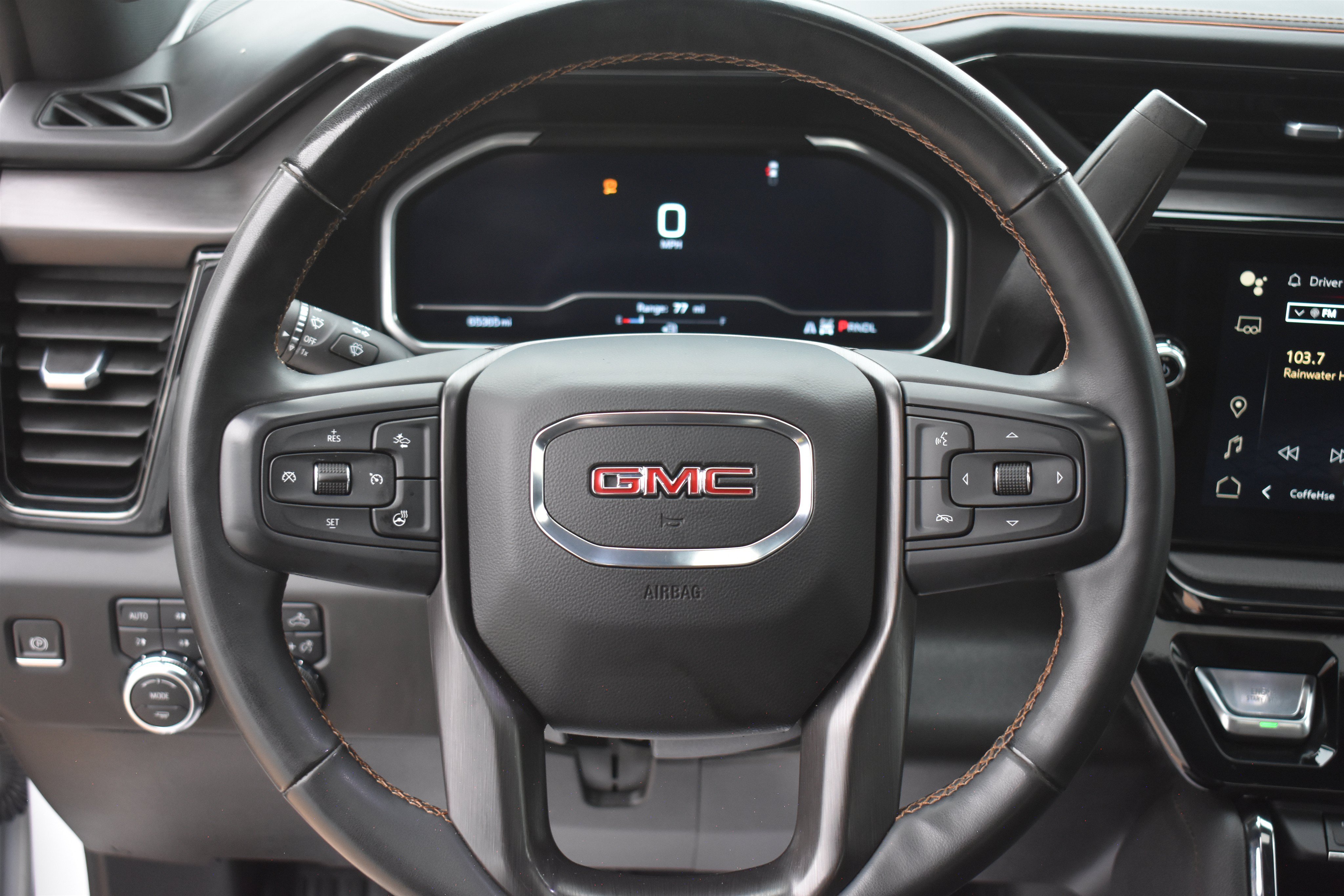 2024 GMC Sierra 2500HD AT4 - Photo 23