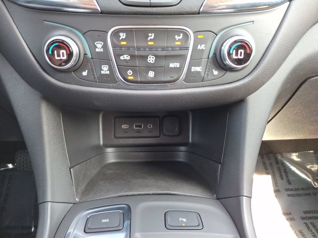 Certified Used 2024 Mosaic Black Metallic Chevrolet LT image 16