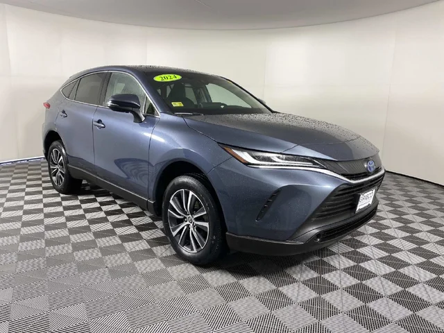 2024 Toyota Venza LE