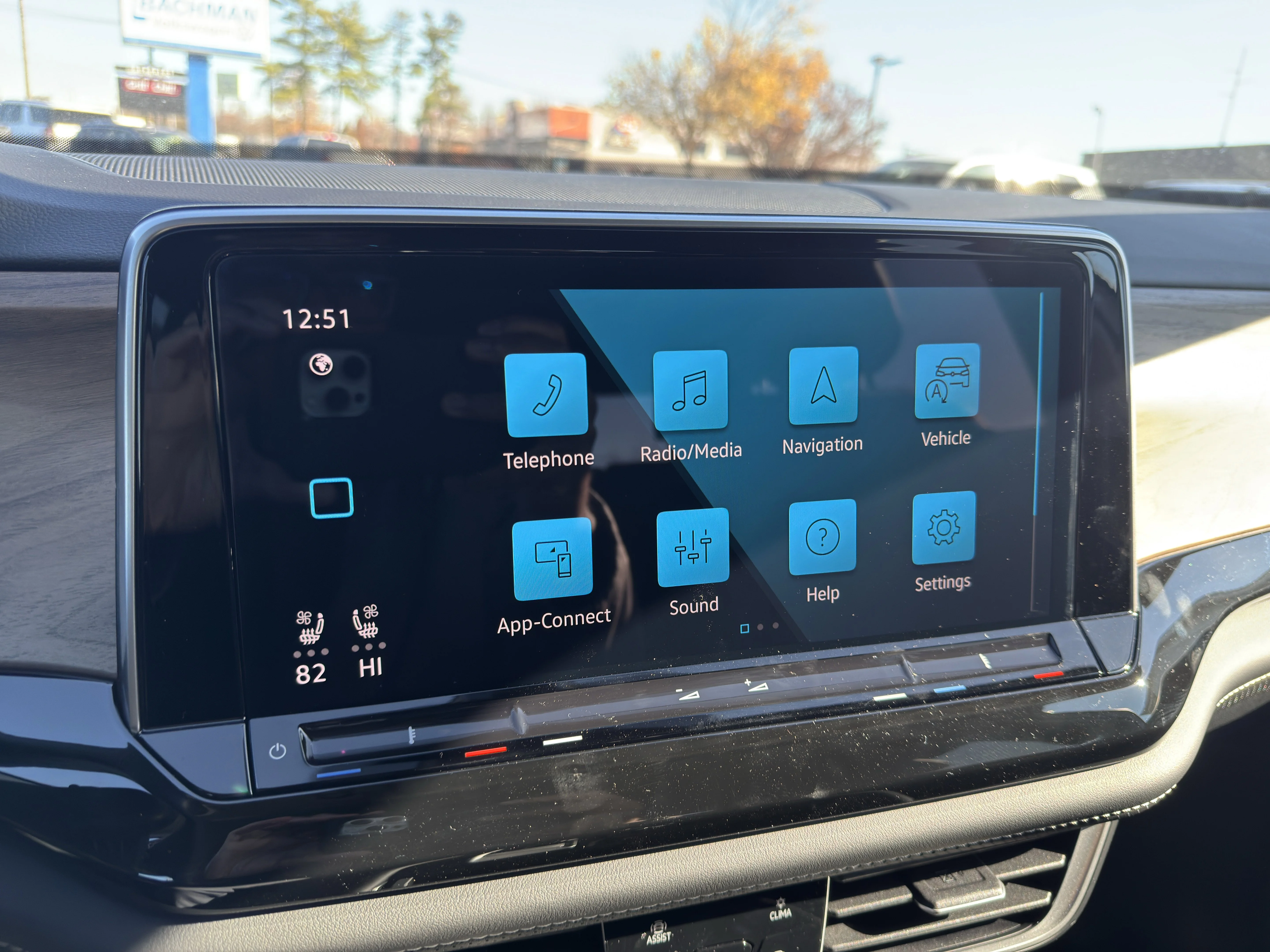 2026 Volkswagen Atlas SE w/Tech - Photo 19