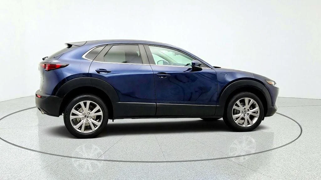 Used 2021 Deep Crystal Blue Mica Mazda Select AWD image 4