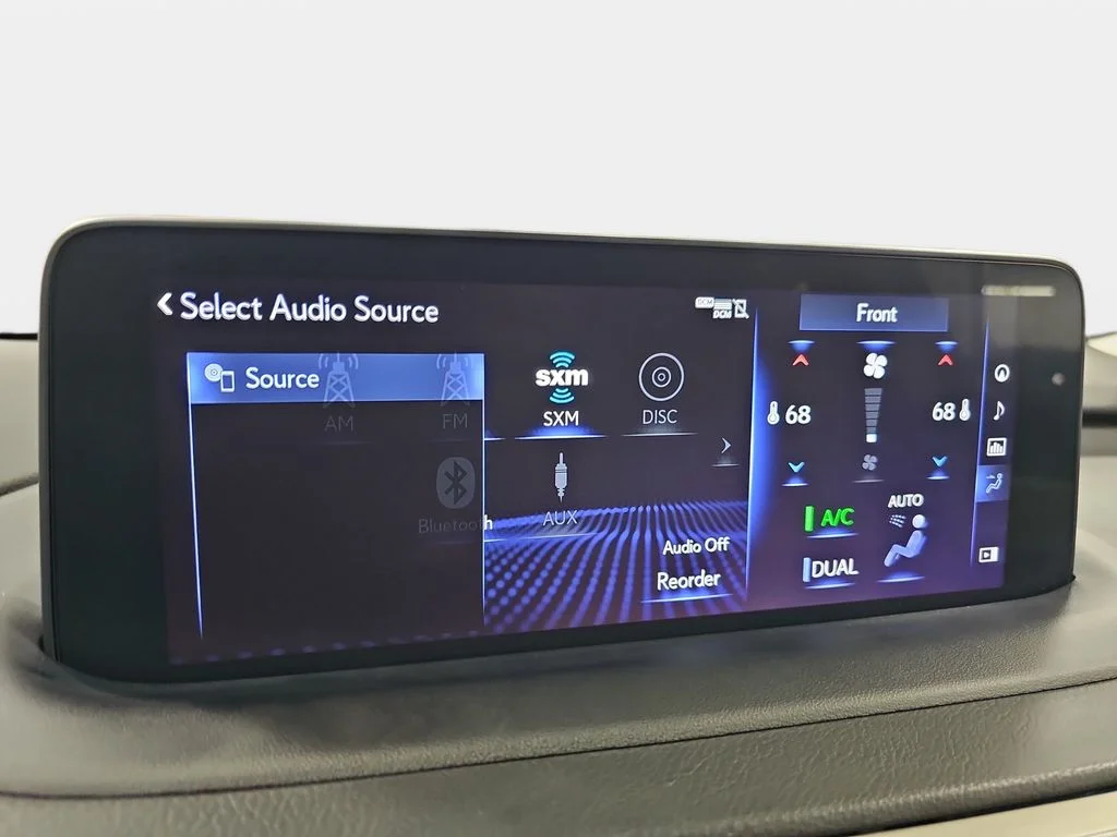 Certified Used 2022 White Lexus 450h image 20
