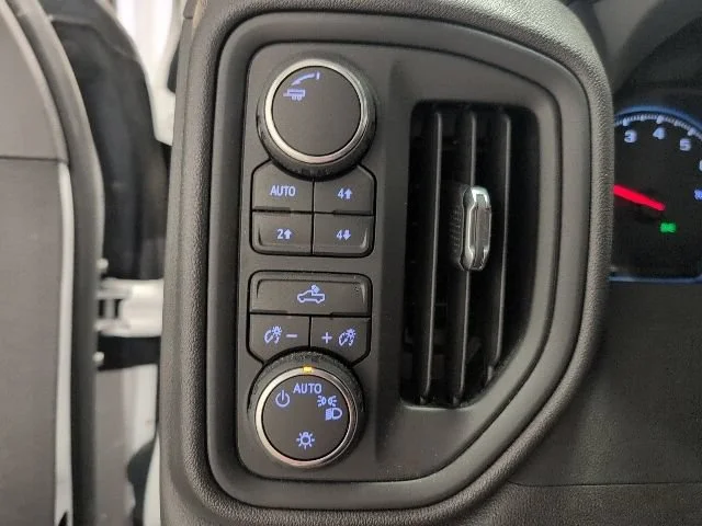 Used 2024 Summit White Chevrolet Custom Trail Boss image 13
