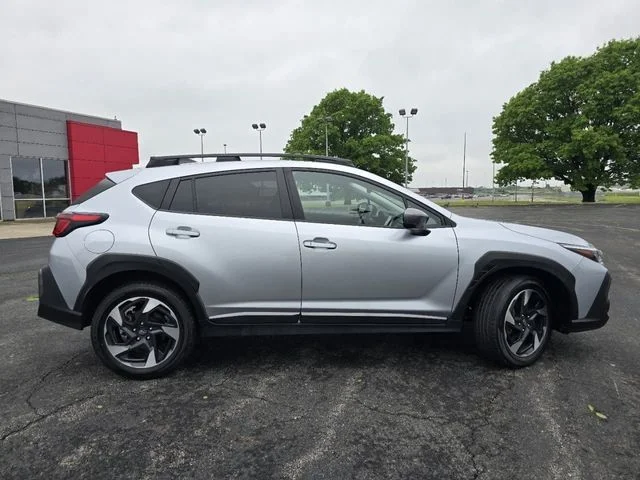 Used 2024 Ice Silver Metallic Subaru Limited image 9