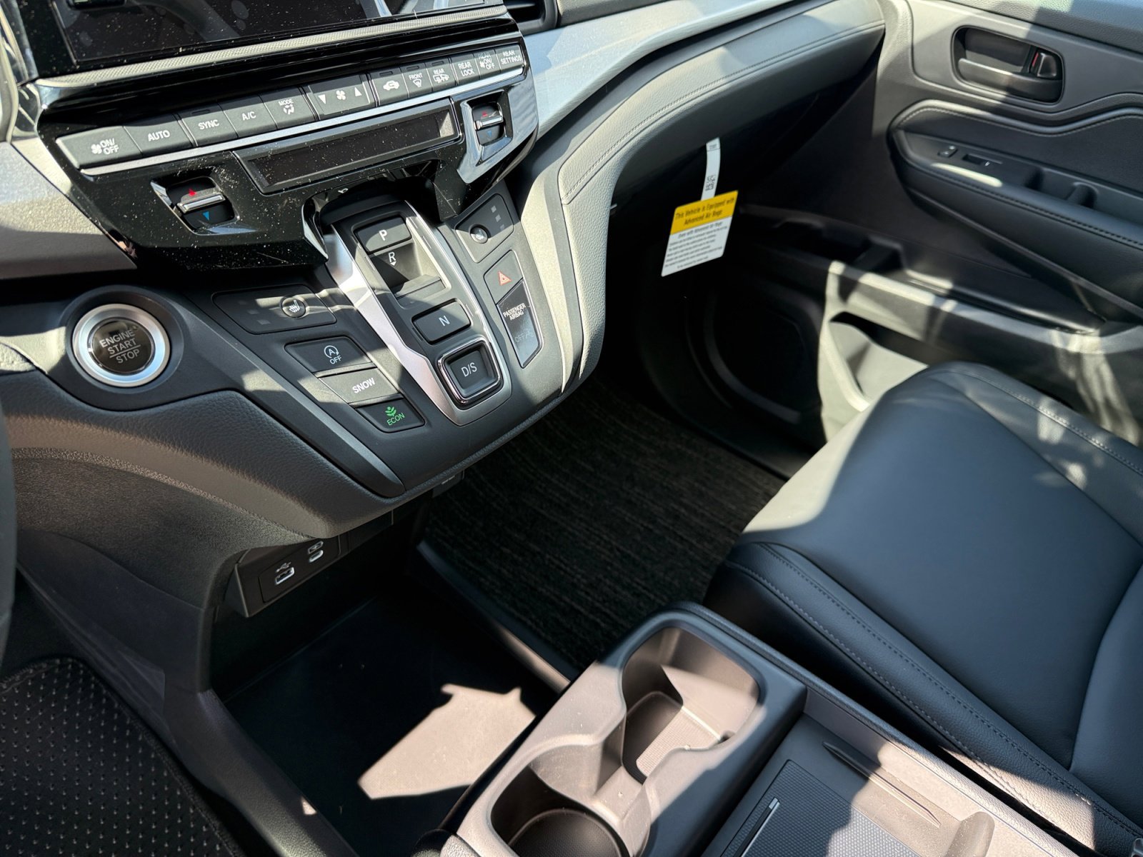 2026 Honda Odyssey EX-L - Photo 13