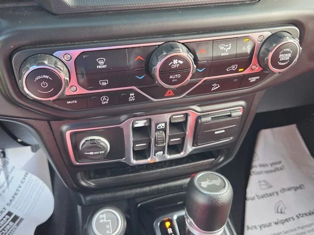 Used 2020 Black Jeep Unlimited Sahara image 20