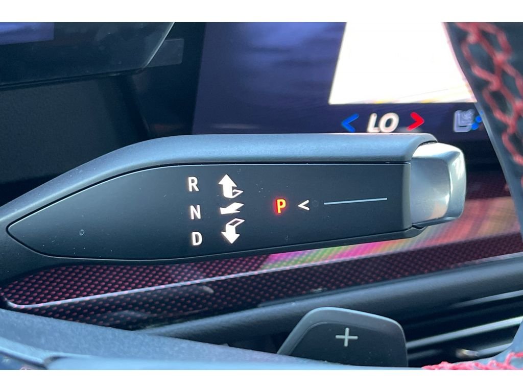 Used 2026 Stardust Metallic Chevrolet FWD RS image 34