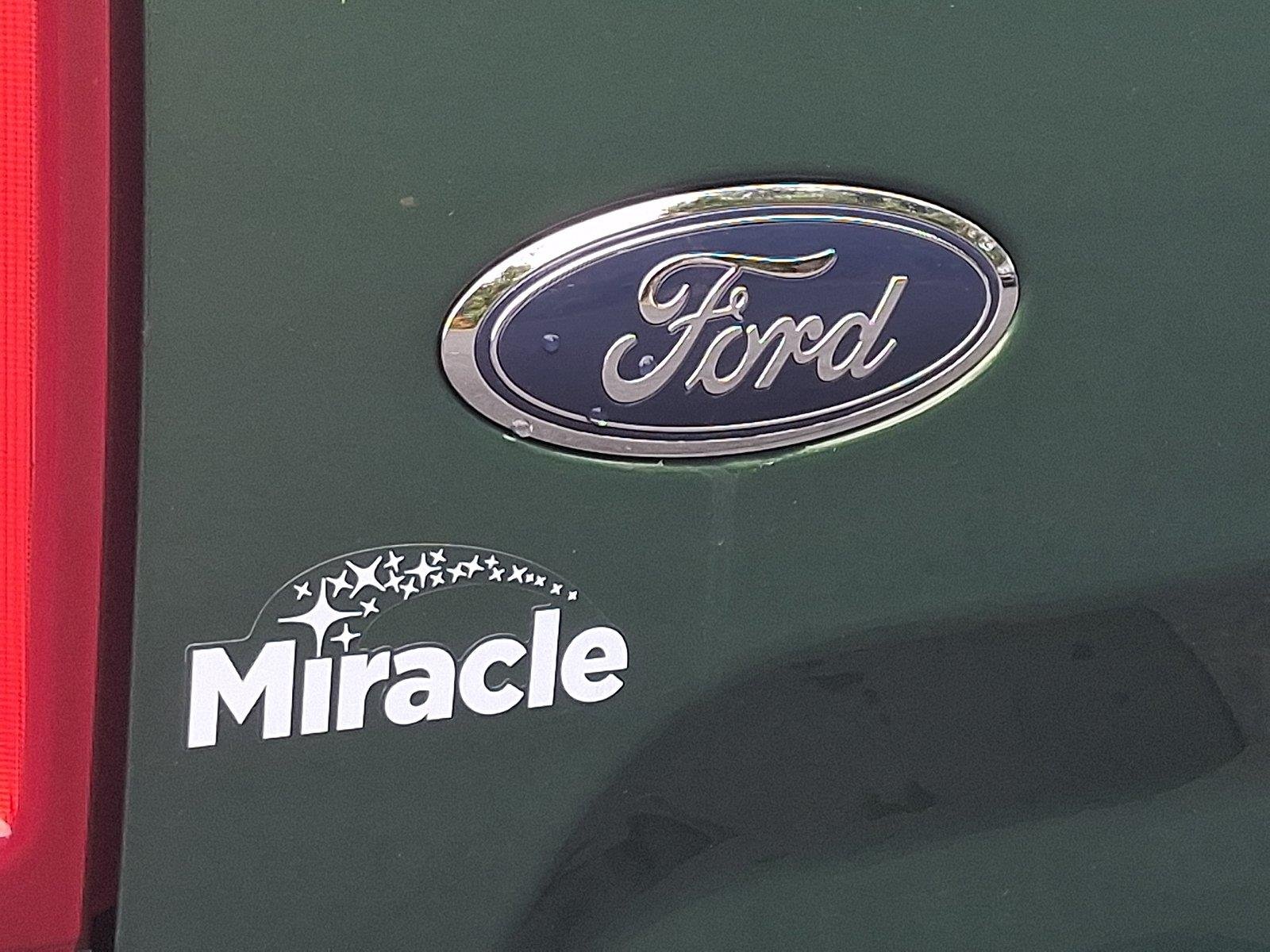 Used 2025 Eruption Green Metallic Ford Outer Banks image 28