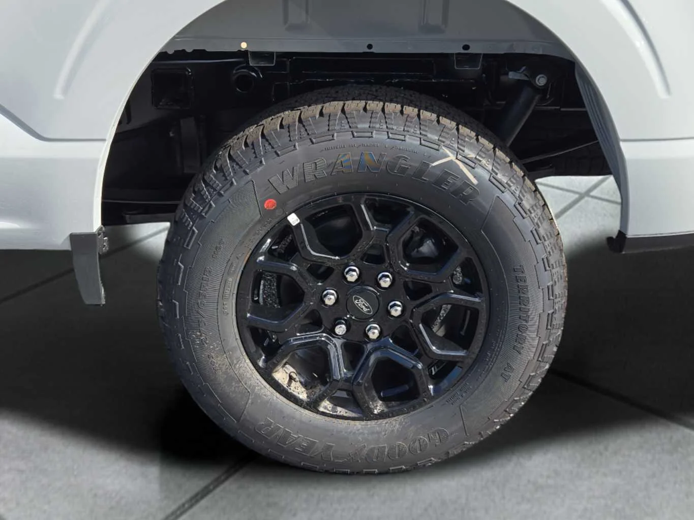 New 2026 Avalanche Ford XLT image 12
