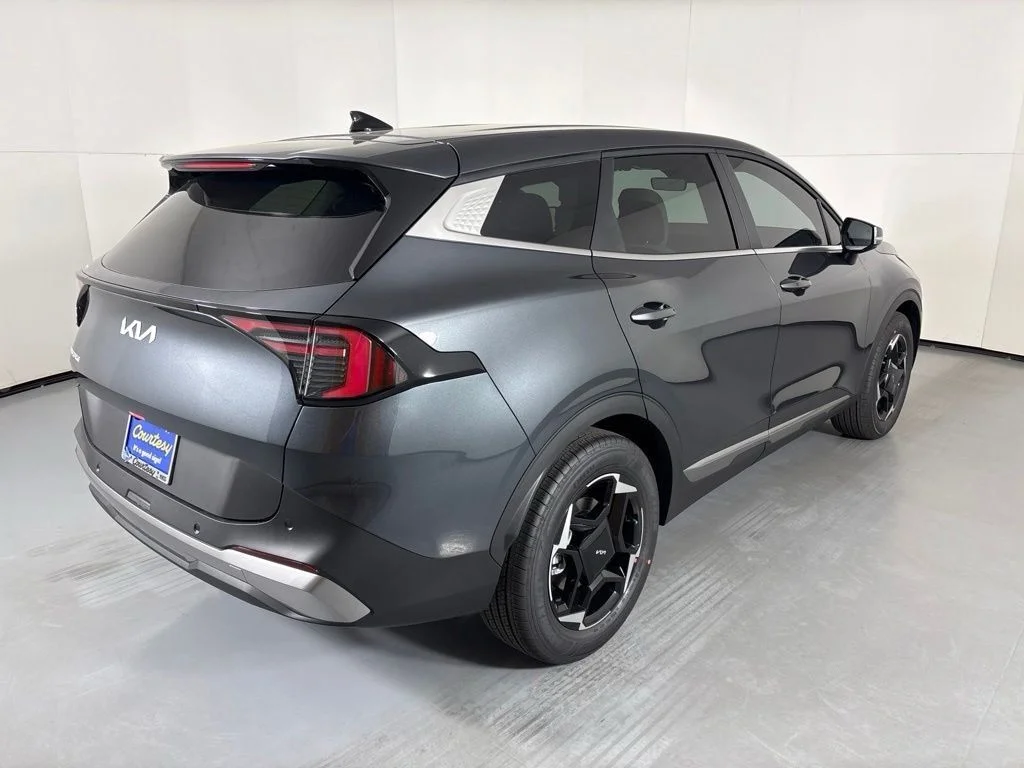 New 2026 Gray Kia EX image 8