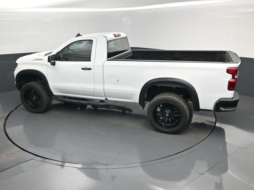 Used 2024 White Chevrolet WT image 14