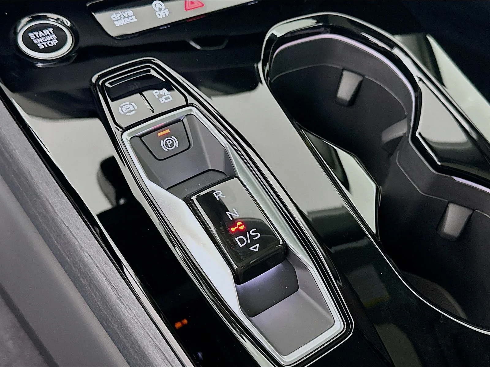 Used 2026 Black Audi  image 27
