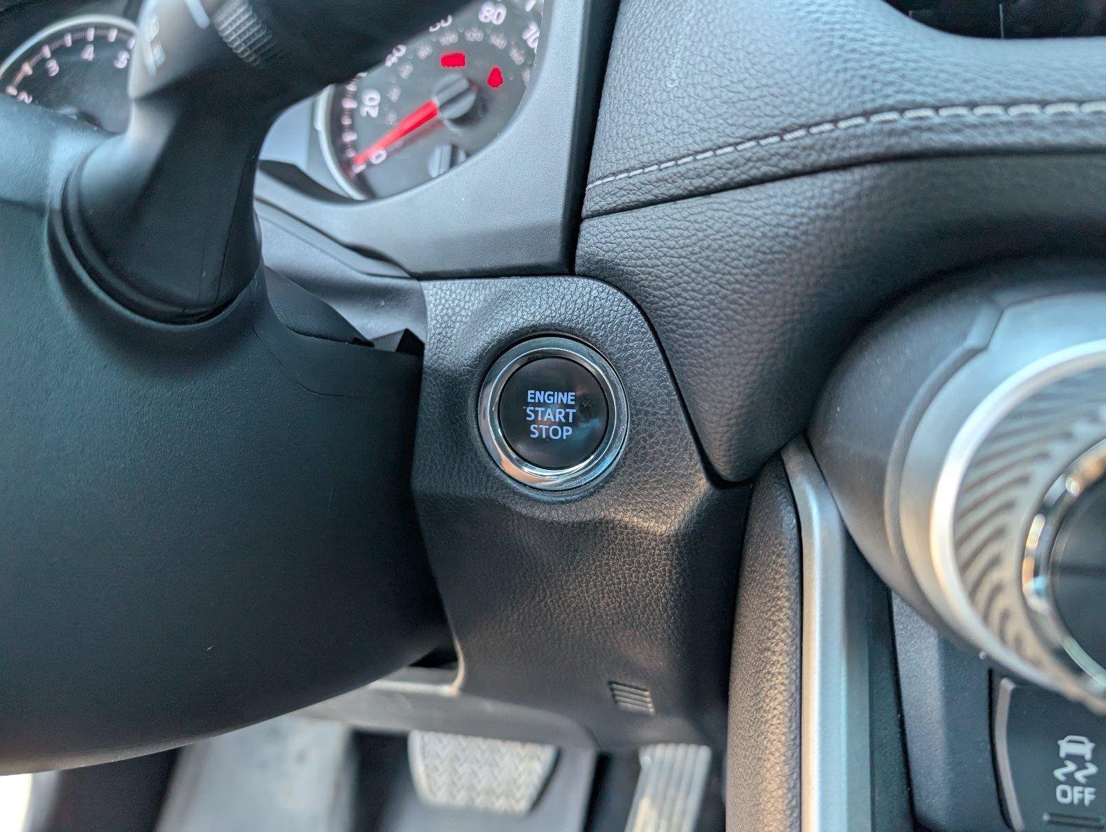 Used 2022 Magnetic Gray Metallic Toyota XLE Premium image 22