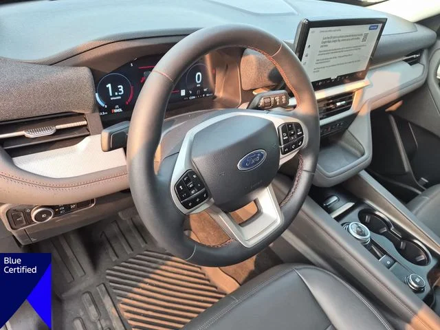 Used 2025 Gray Ford Active image 16