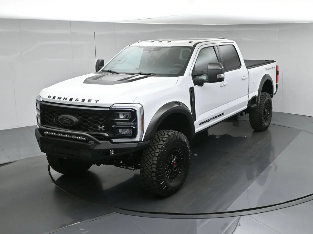 New 2026 Oxford White Ford Lariat image 39