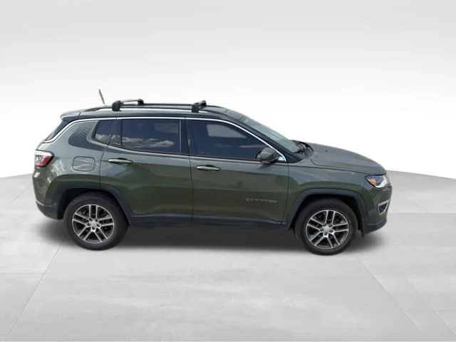 Used 2018 Green Jeep Limited image 2