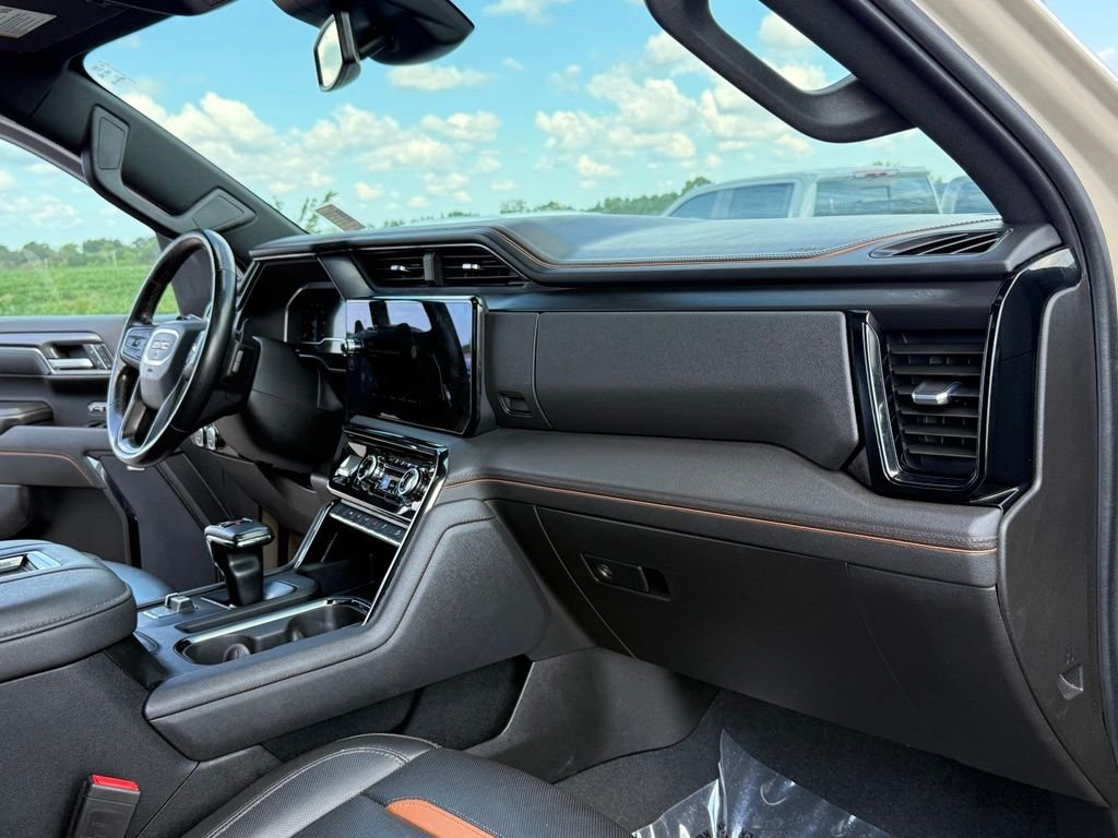 Used 2022 Beige GMC AT4 image 18