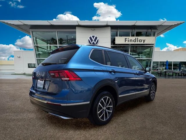 Certified Used 2020 Blue Volkswagen 2.0T SE image 6
