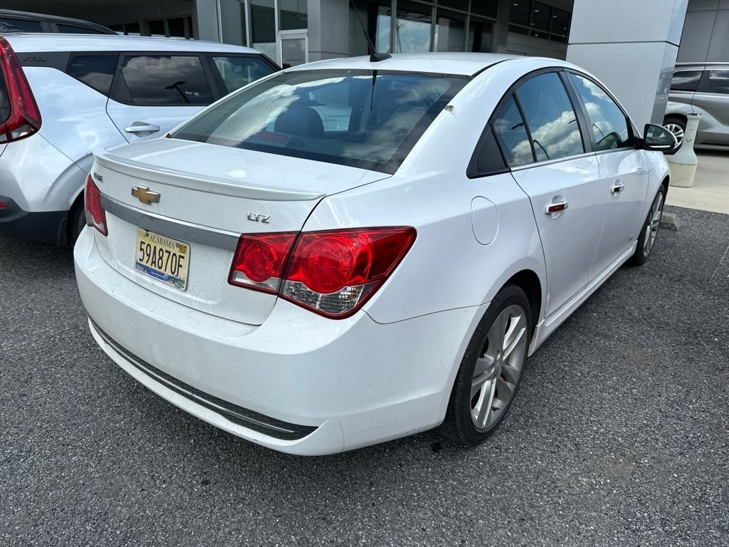 Used 2014 Summit White Chevrolet LTZ image 7