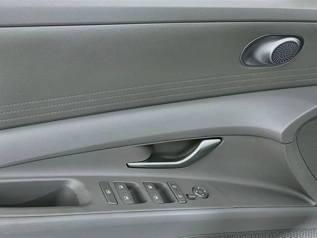 New 2026 Gray Hyundai SE image 10