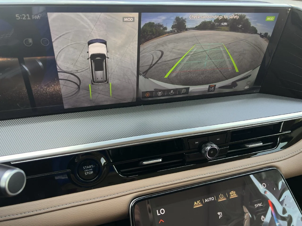 New 2027 RADIANT WHITE INFINITI Luxe 2WD image 16