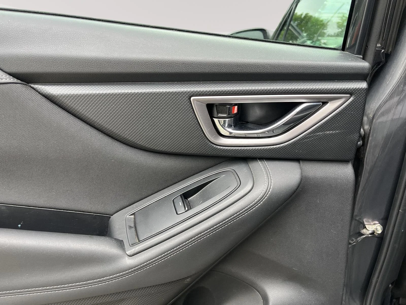 Used 2021 Magnetite Gray Metallic Subaru Premium image 12