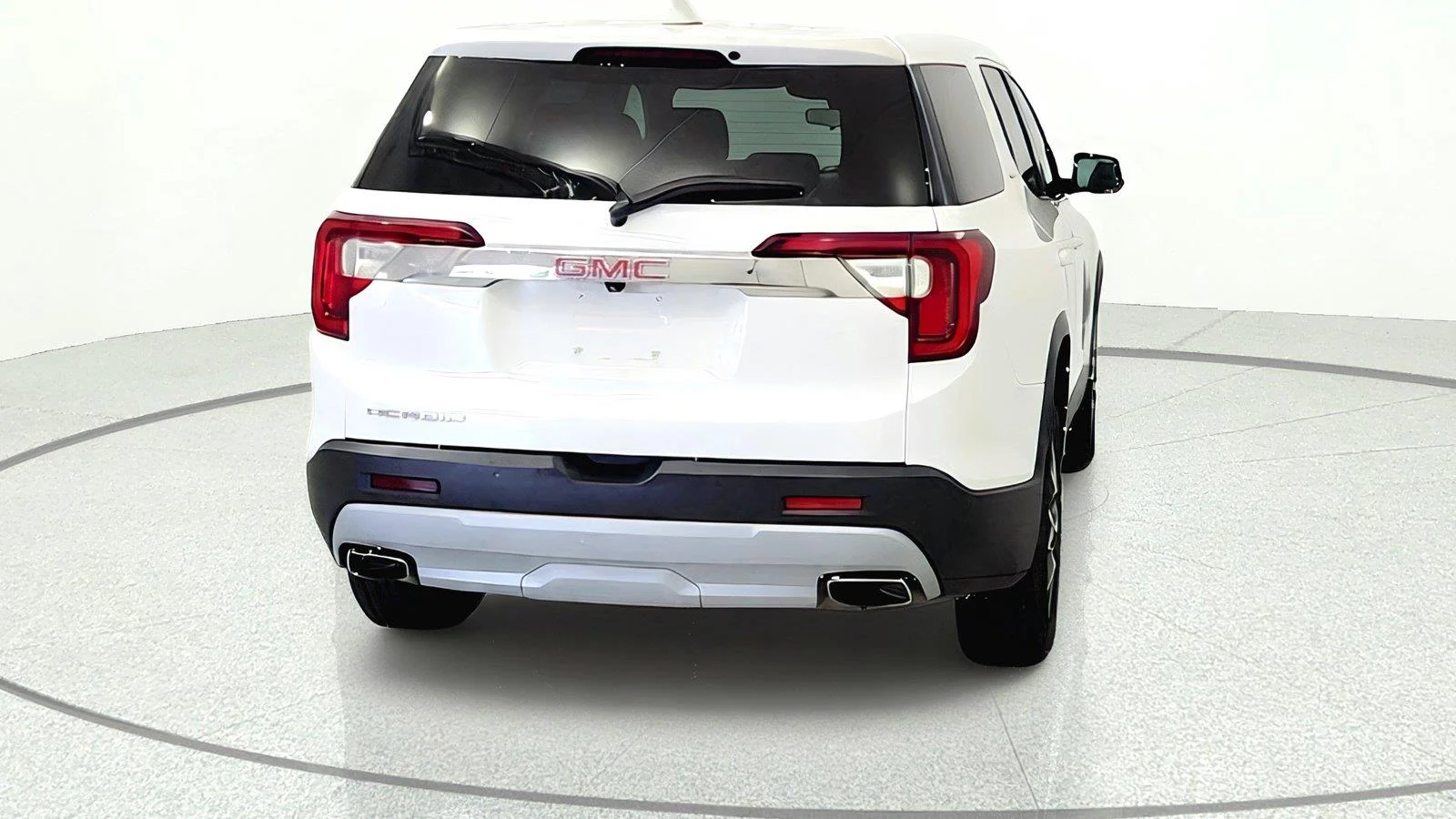 Used 2022 Summit White GMC SLE image 5