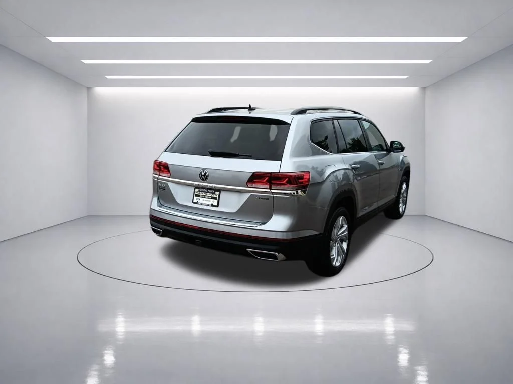 Used 2023 Pyrite Silver Metallic Volkswagen 3.6L V6 SE w/Technology image 7