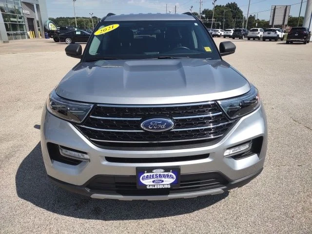 Certified Used 2021 Silver Metallic Ford XLT image 9