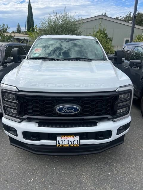 Used 2023 White Ford XL image 5