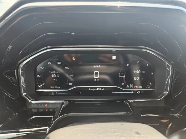 Used 2022 Onyx Black GMC SLE image 15
