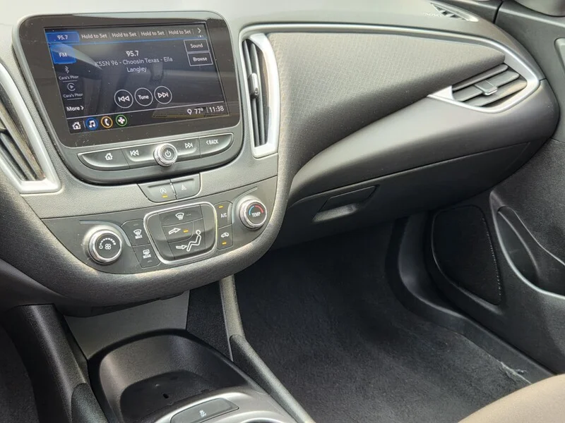 Used 2022 Mineral Gray Metallic CHEVROLET LS image 25