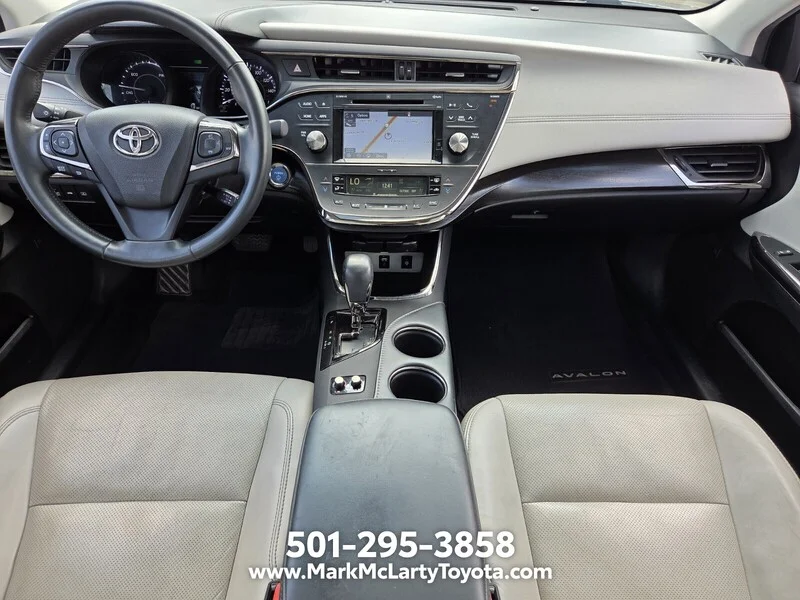 Used 2016 Blizzard Pearl TOYOTA 4DR SDN LIMITED image 12