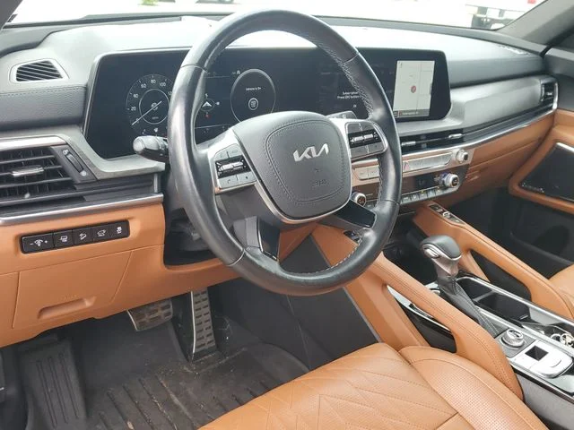 Used 2023 White Kia SX-Prestige X-Pro image 19